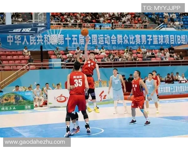 篮球十佳球集锦 精彩瞬间尽显球场风采 展现篮球魅力与激情