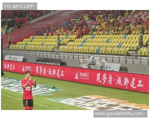 成都排球队在城市联赛中的默契配合与战术执行分析 成都排球队在城市联赛中的默契配合与战术执行分析
